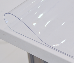 Protecteur de couverture de table en PVC 40 pouces de large et 2 mm d'épaisseur Transparent Différentes tailles